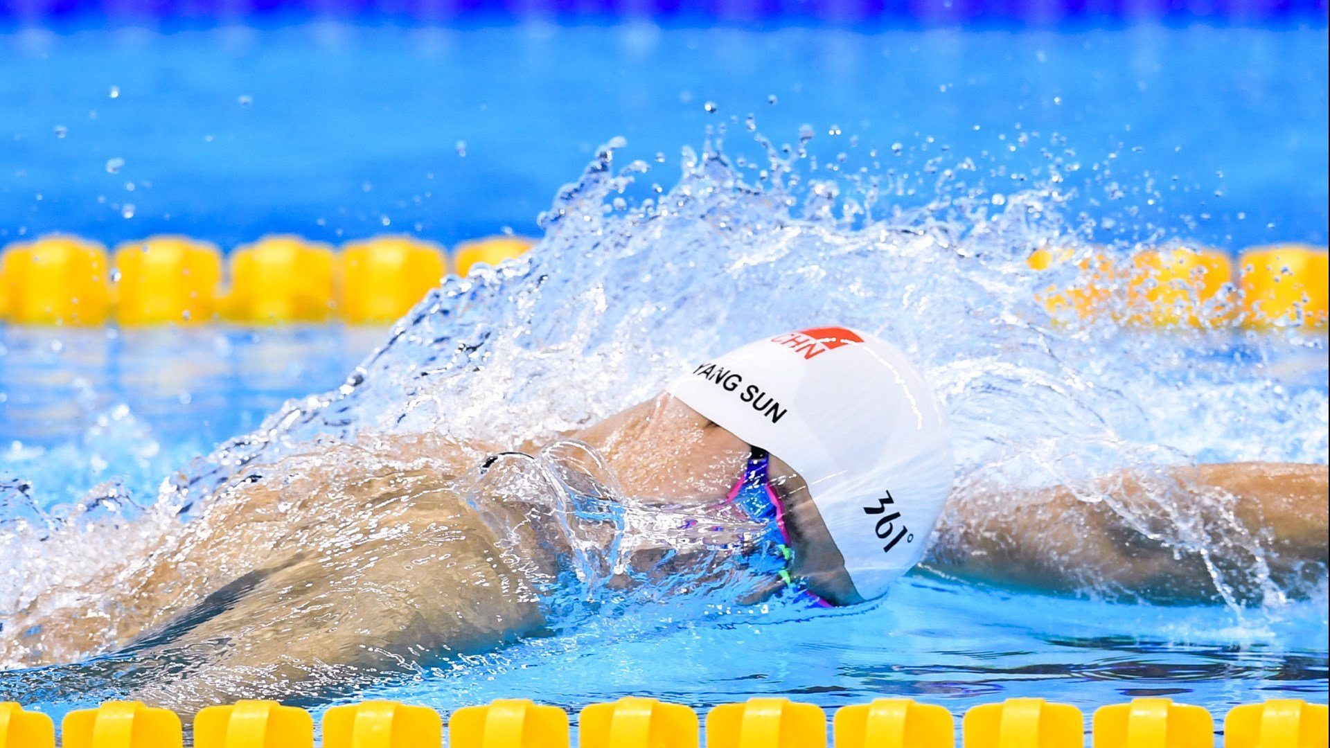 开云官网首页-城市火炬跑，点亮全民运动的灯火通明，城市火力